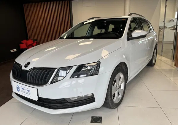 samochody osobowe Skoda Octavia cena 59900 przebieg: 111697, rok produkcji 2018 z Miastko